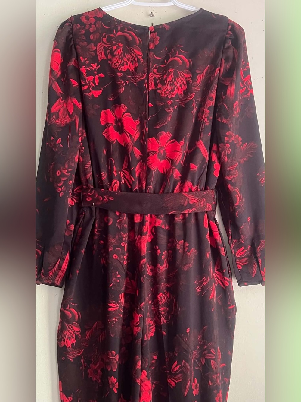 H&M Black Jumpsuit with Red Floral Print and Self-Tie Belt - Picture 3 of 9